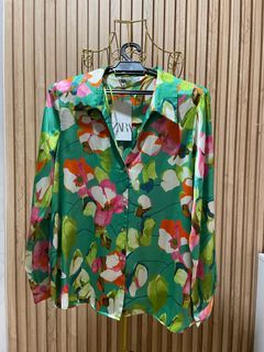 Zara Floral Print Shirt Size L