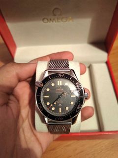 (Category: ) located in . Submitted by WatchSellerxz (Listing ID 1215231319, Image 1). Description: .
