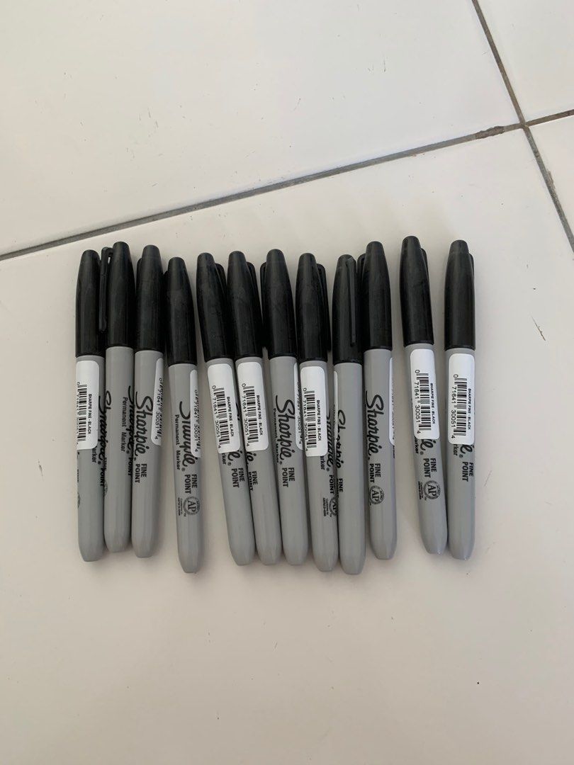 12 Black Sharpie Pens (whole set for RM18), Hobbies & Toys, Stationery &  Craft, Stationery & School Supplies on Carousell