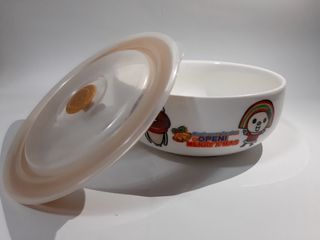 小七造型碗，附保溫碗蓋