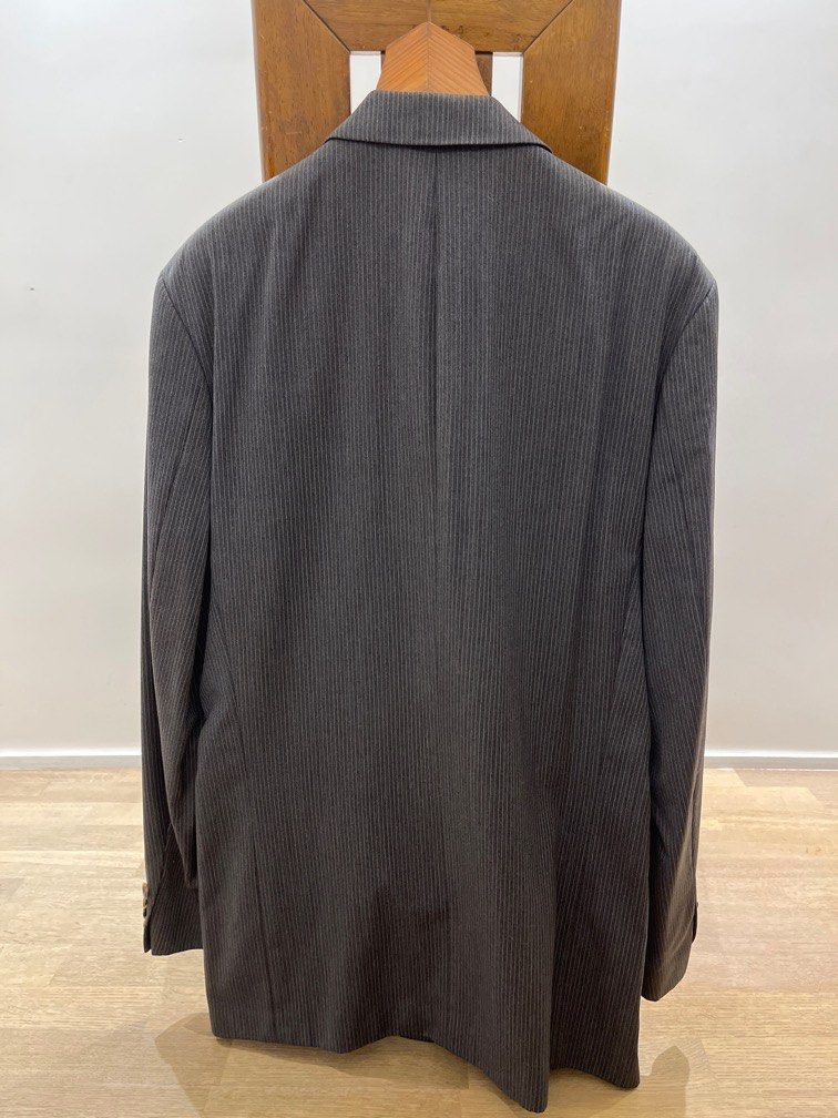 Hugo Boss Super 100 Finest Quality Suit grey 52L