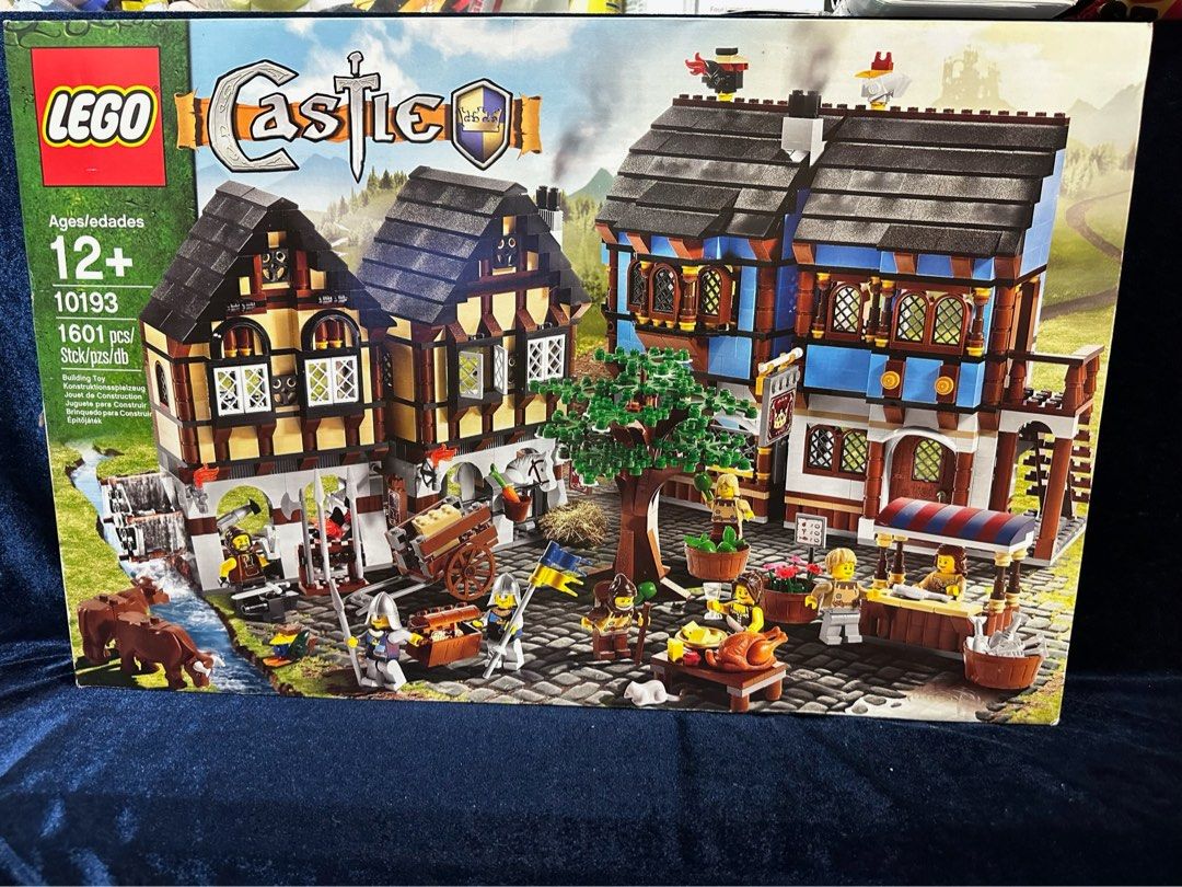 全新] Lego 10193 Castle Medieval Market Village, 興趣及遊戲, 玩具