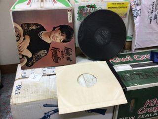 （分類：）位於 。 由 etommy1090 提交（商品編號 1222892337，圖片 1）。簡介： 。