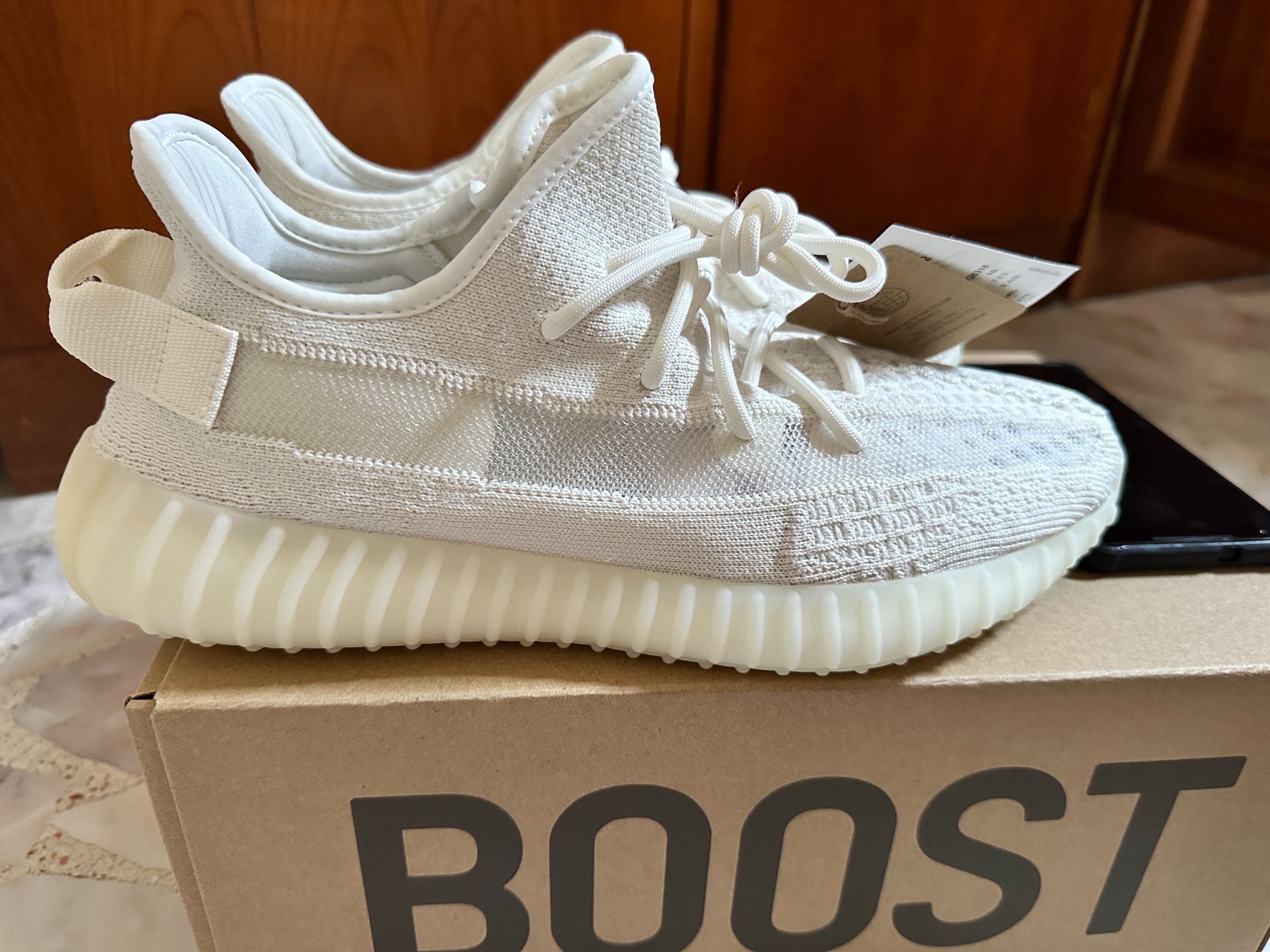 Adidas Yeezy Boost 350 V2 Bone UK10