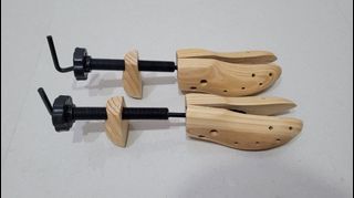 Adjustable Wood Shoes | 2-way Wooden Shoes Stretcher Tool | For Men/Women | Tree Shaper Rack | Expander | Wide Feet