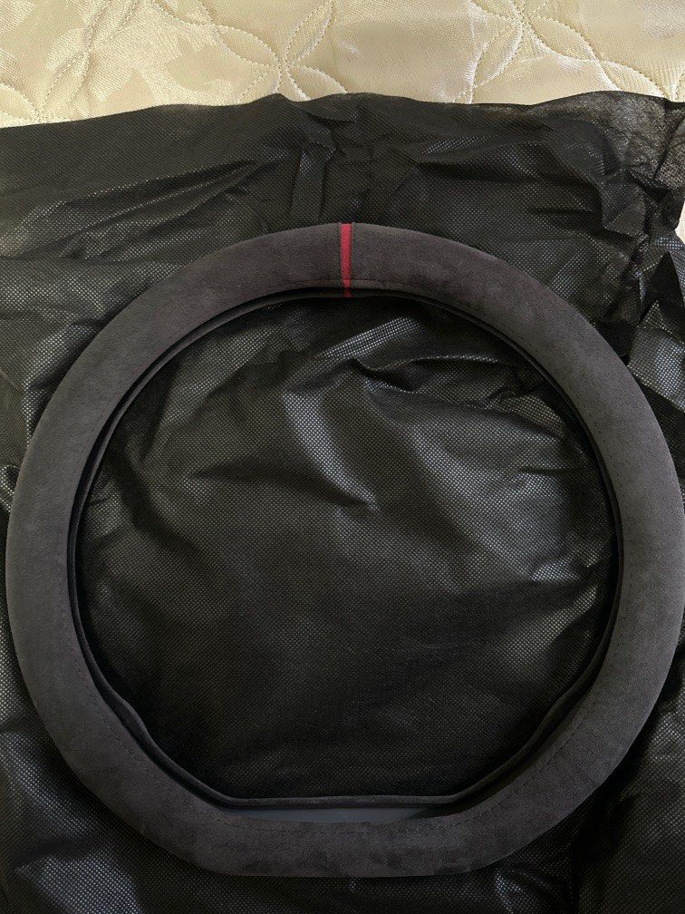 alcantara steering wheel cover, Car Accessories, Accessories on Carousell