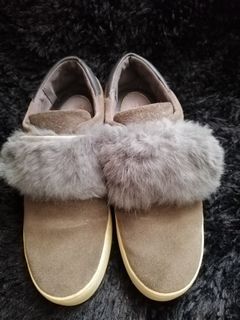 Authentic Michael Kors Maven Fur Strap Suede Sneakers Grey
