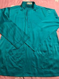 Baju Melayu cekak musang