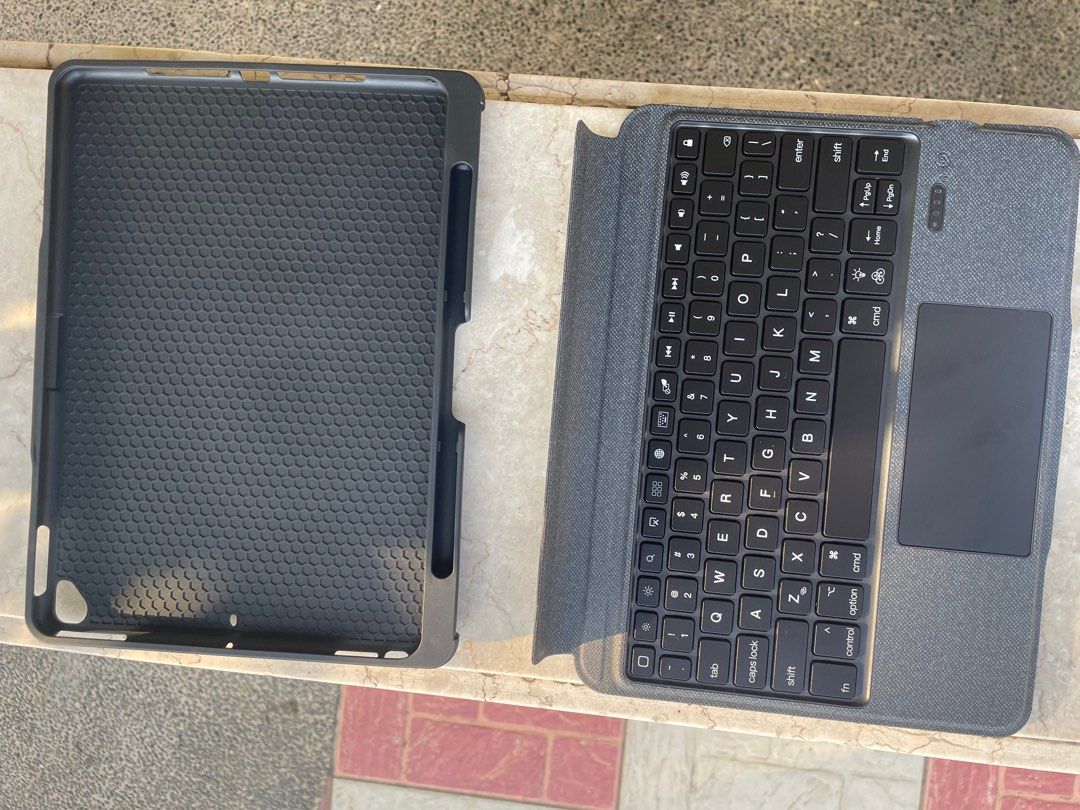 Benks Smart Keyboard case For iPad Pro 10.5 / iPad Pro 10.2 (2019/2020) / iPad Air 3, Computers