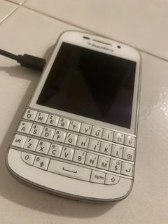 Blackberry Q10 White