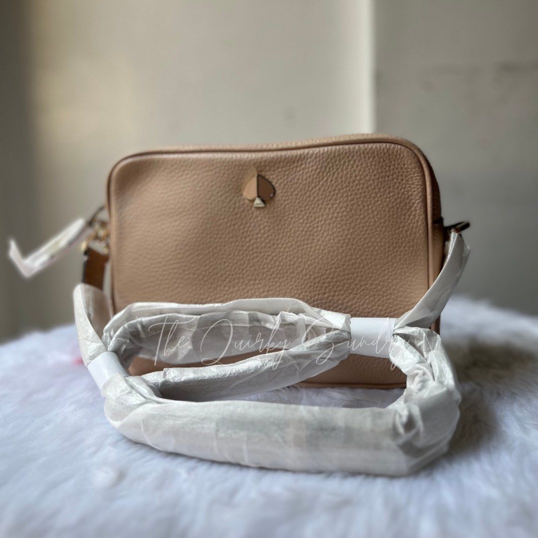 BRAND NEW Kate Spade Polly Camera Bag Women s Fashion Bags Wallets Cross body Bags on Carousell