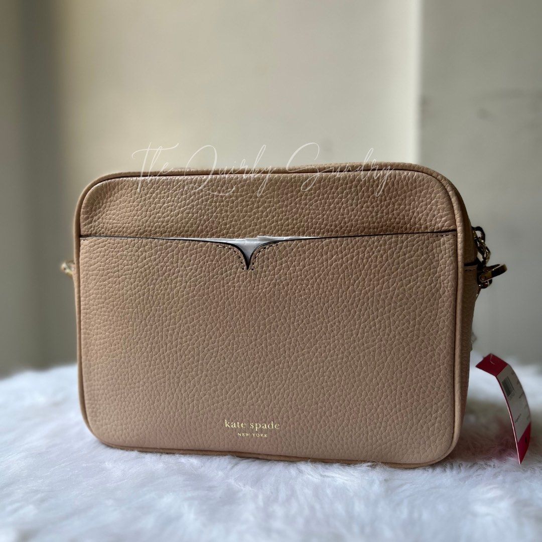 BRAND NEW Kate Spade Polly Camera Bag Women s Fashion Bags Wallets Cross body Bags on Carousell