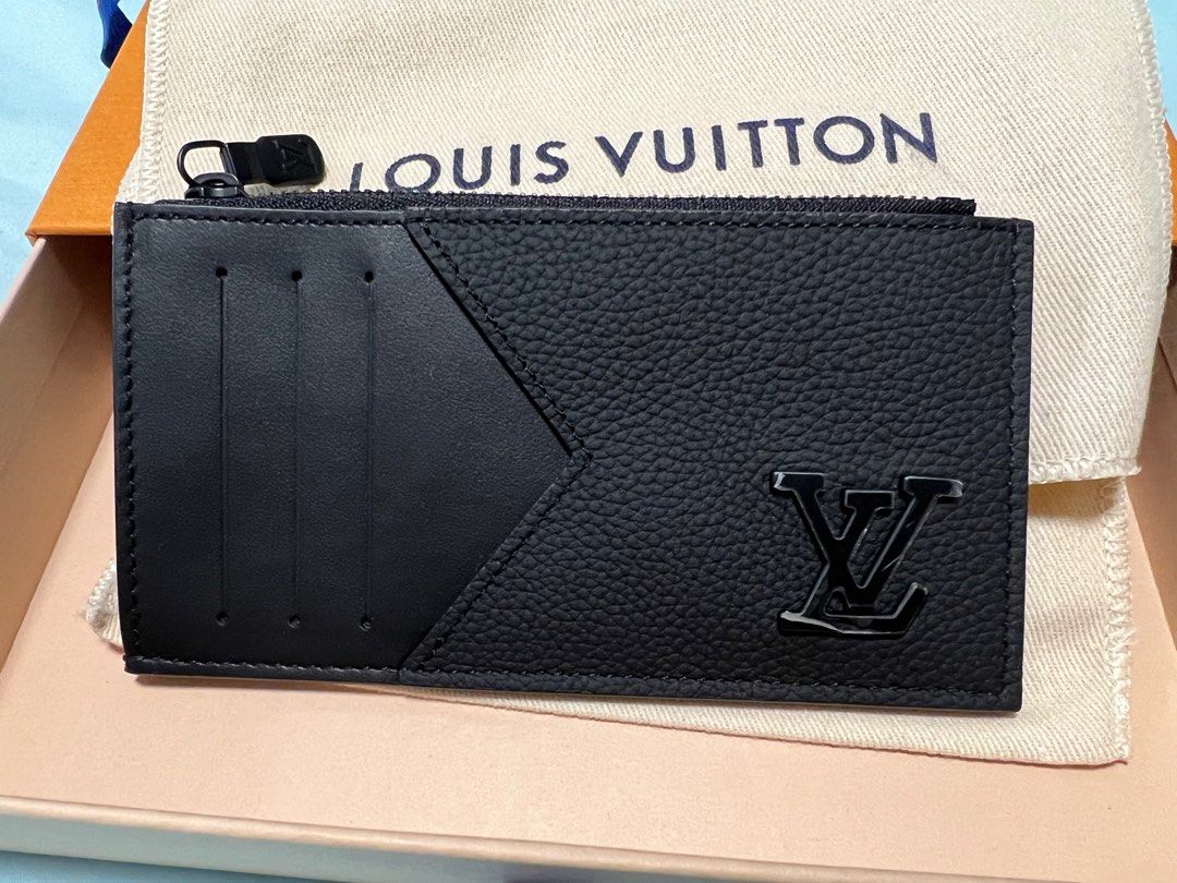 Louis Vuitton M82068 Coin Card Holder