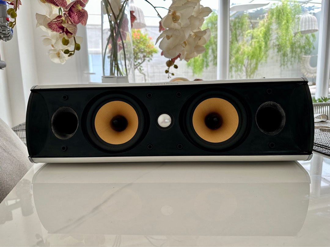 B&w xtc center speaker sales