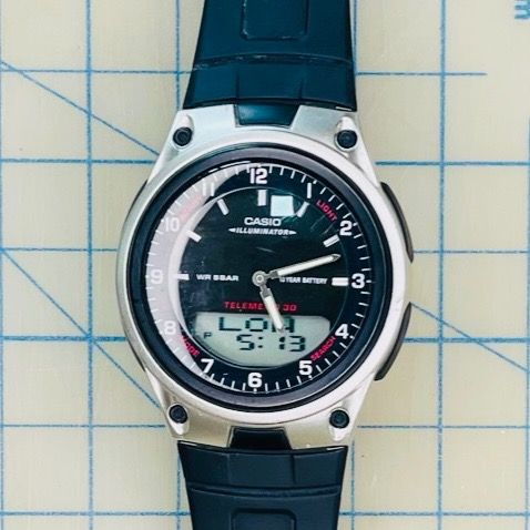 CASIO AW 80 ILLUMINATOR TELEMEMO 30 DIGITAL ANALOG WATER RESISTANT 5 BAR WORLD TIME 3 ALARMS COUNTDOWN TIMER