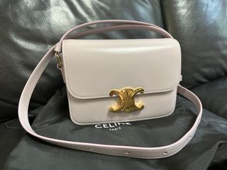 （分類：）位於 。 由 kaheikat 提交（商品編號 1222862746，圖片 1）。簡介： 。