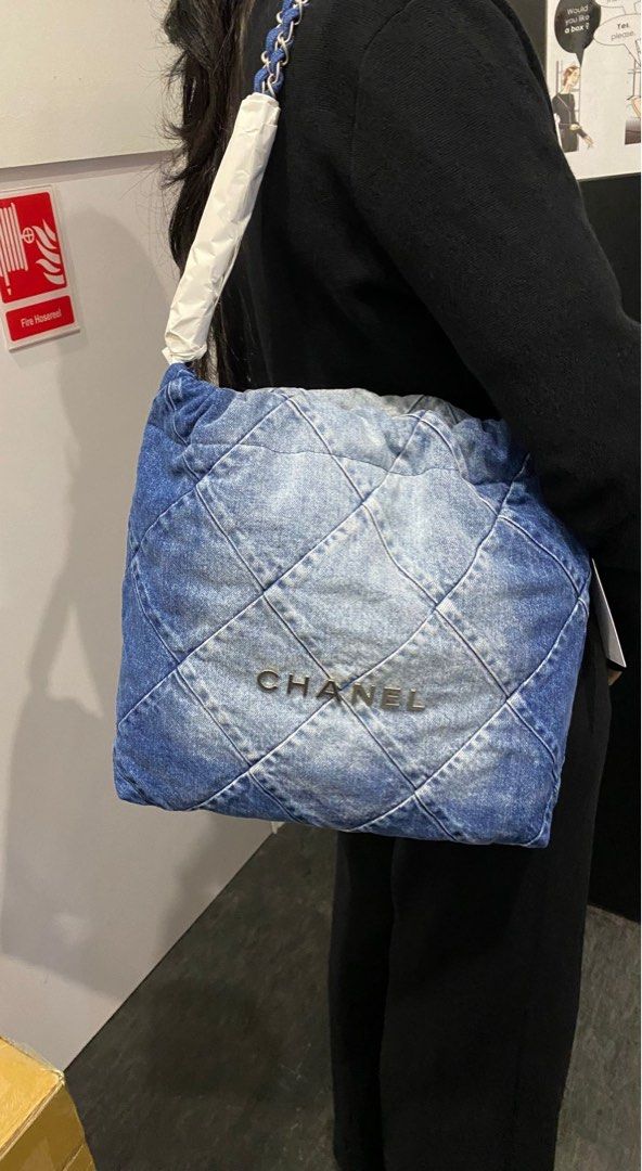 Chanel 22 Bag Denim