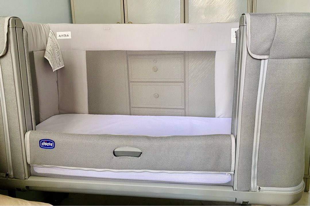 Like New!!! Top range Chicco next2me forever, Babies & Kids, Baby