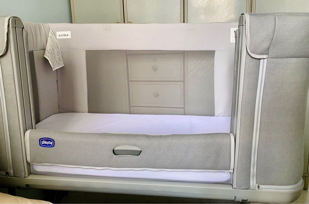 Like New!!! Top range Chicco next2me forever, Babies & Kids, Baby