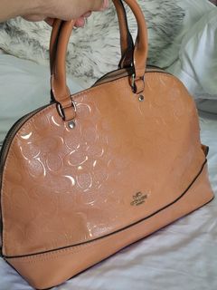 (Category: ) located in . Submitted by lovedbybev (Listing ID 1222812209, Image 1). Description: .