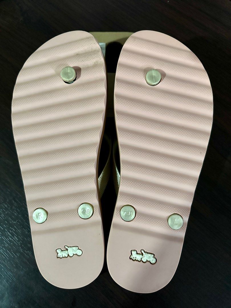 zak flip flop with floral print