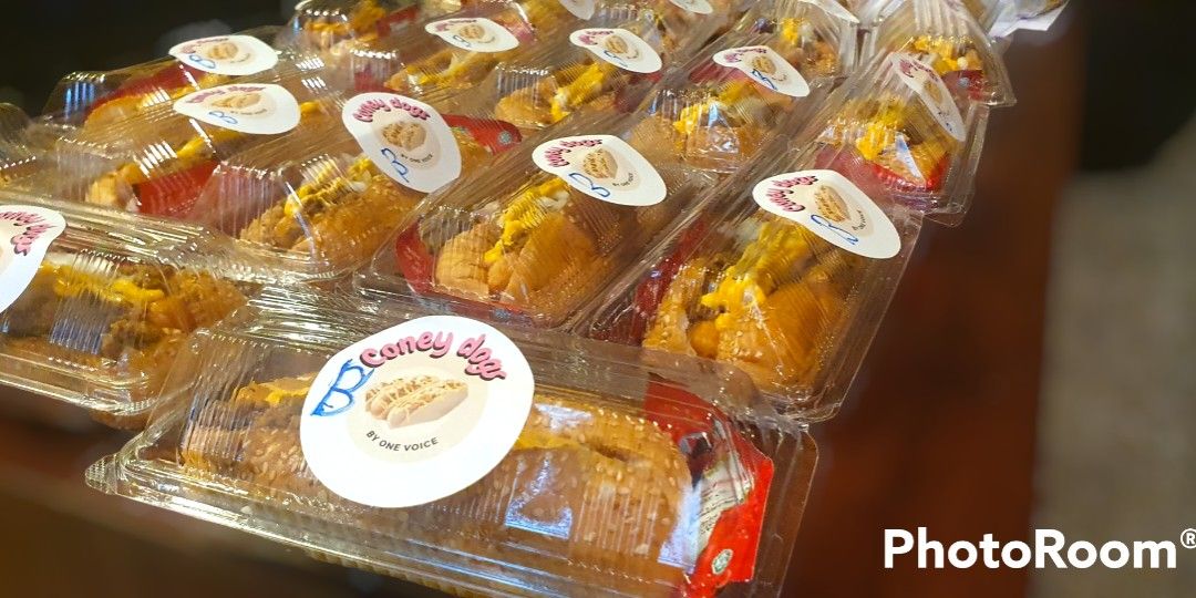 Coney dog with beef/chicken sauce(HALAL), Food & Drinks, Packaged