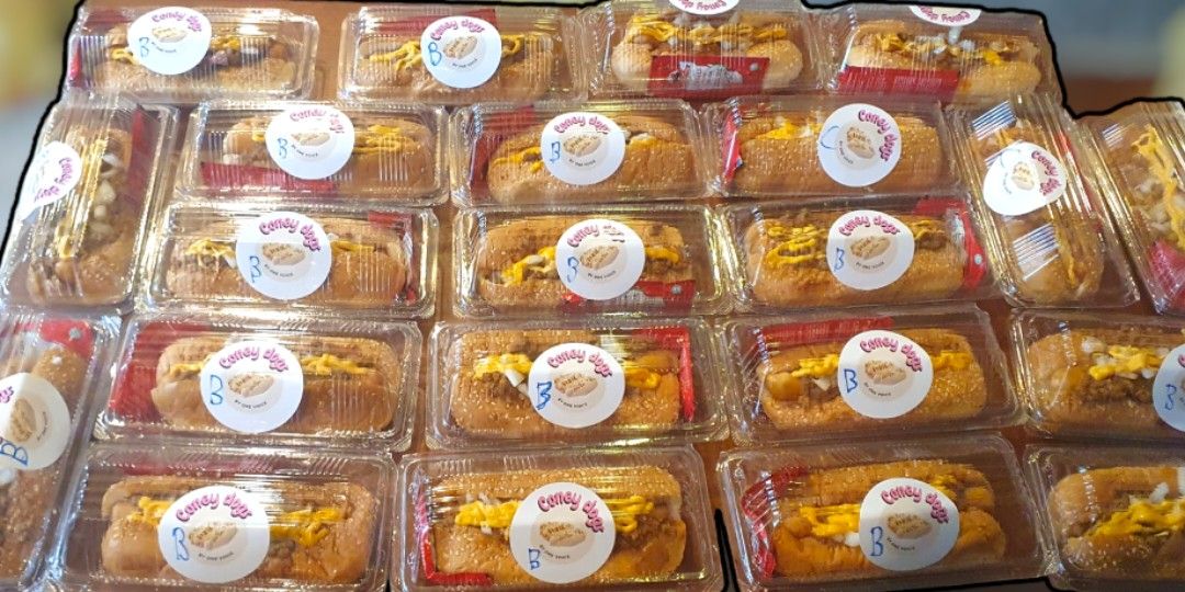 Coney dog with beef/chicken sauce(HALAL), Food & Drinks, Packaged