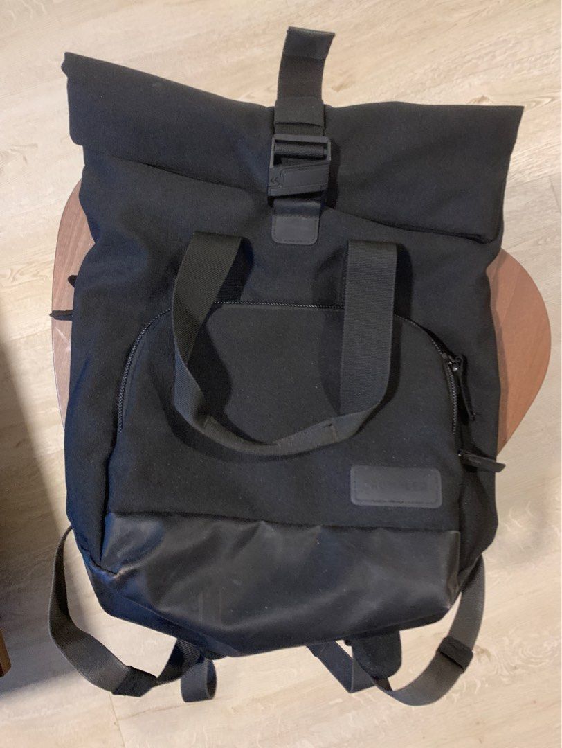 Black Crumpler Algorithm Bagpack