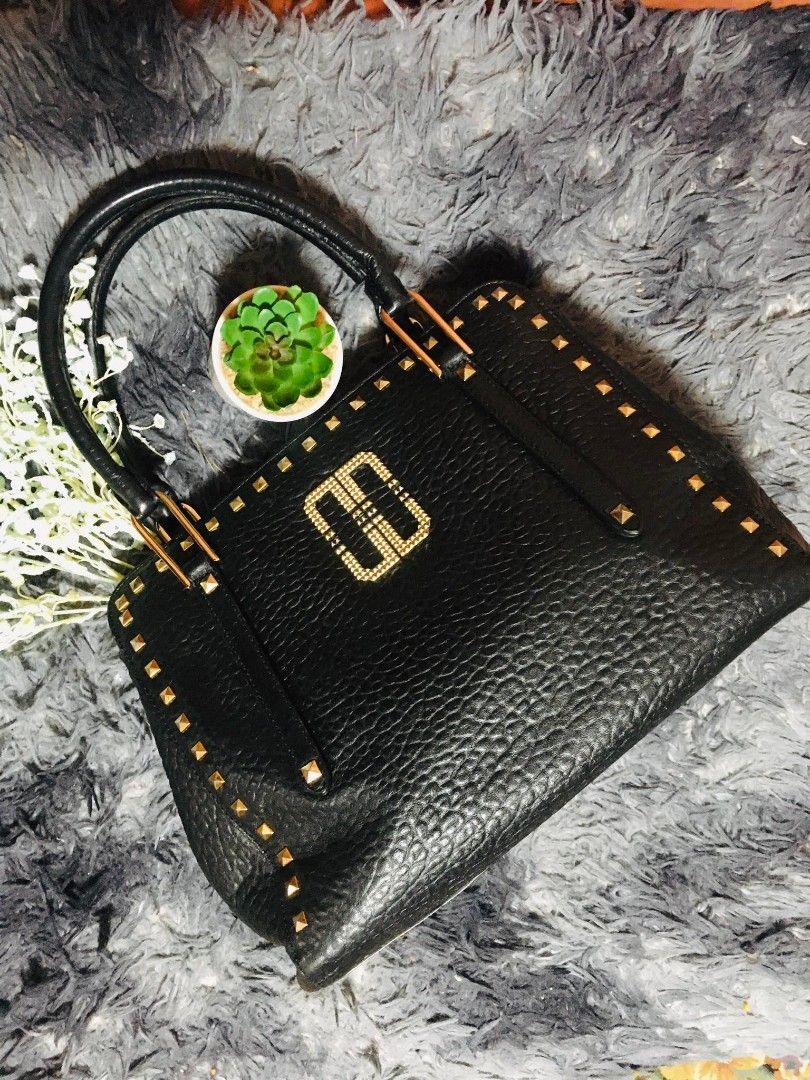 Daks two-way bag, Luxury, Bags & Wallets on Carousell