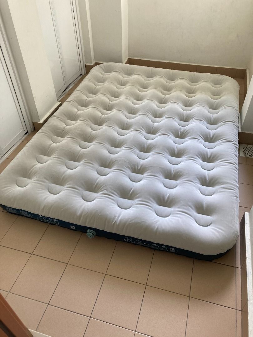 Decathlon inflatable online bed