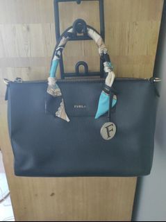 Furla genuine leather handbag NO SLING