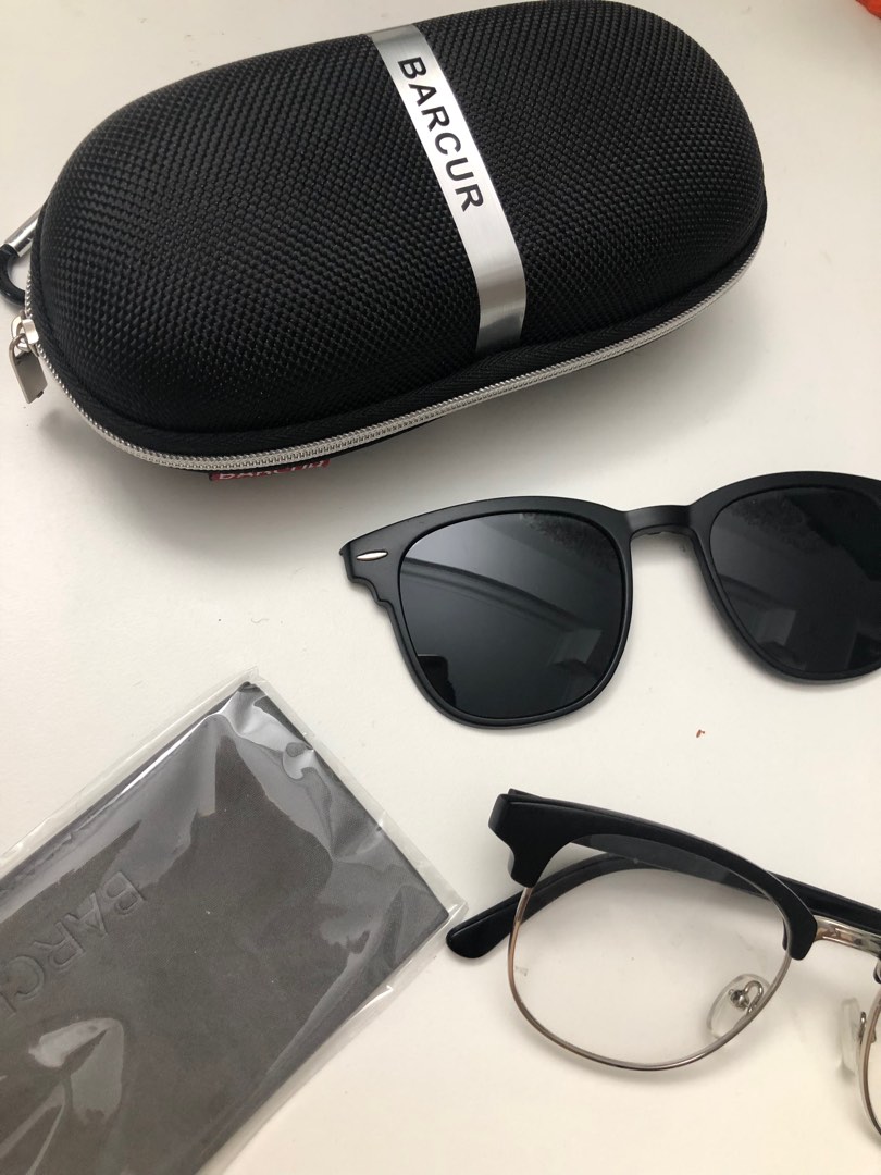 Glasses Frame + Sunglasses Attachment., Men's Fashion, Watches