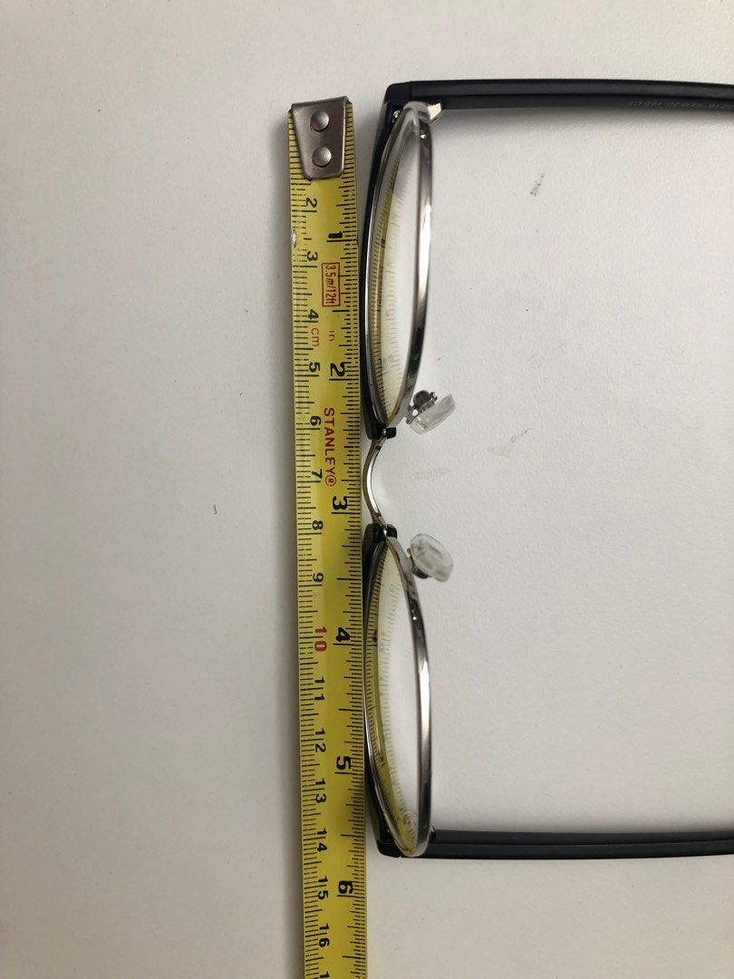 Glasses Frame + Sunglasses Attachment., Men's Fashion, Watches