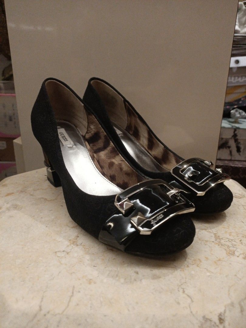 Black guess pumps Clearance