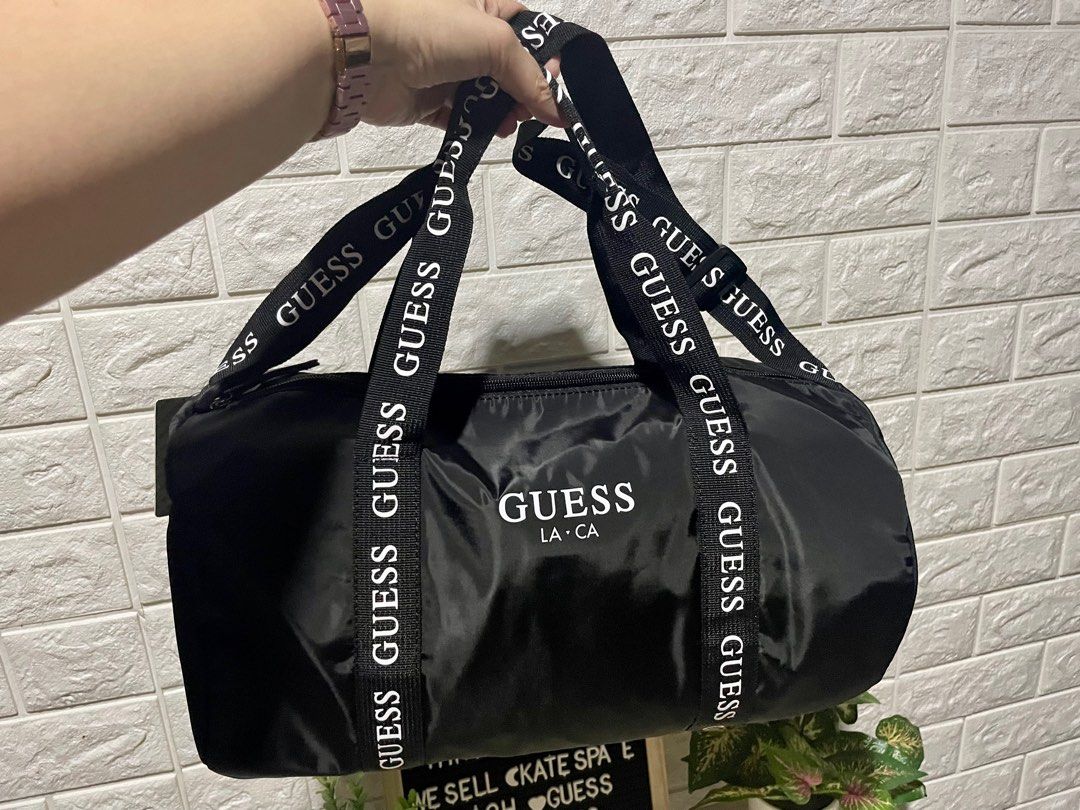 Guess logo sales duffle bag