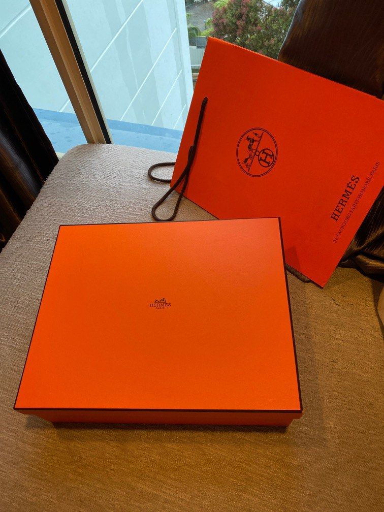 Hermes bag deals box