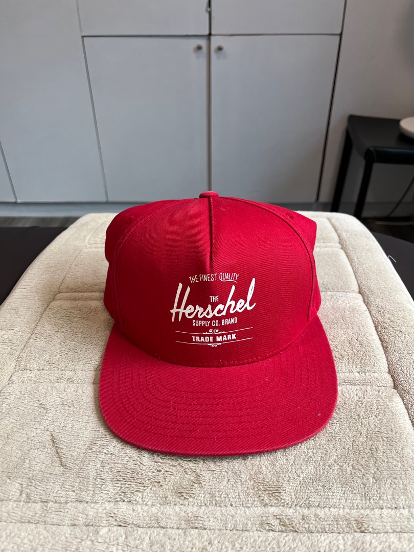 Herschel Cap, Men's Fashion, Watches & Accessories, Caps & Hats on ...