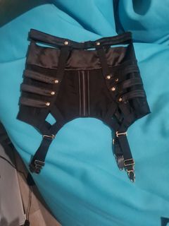 Honey Birdette