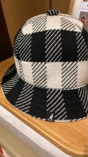 Kangol 鐘形帽