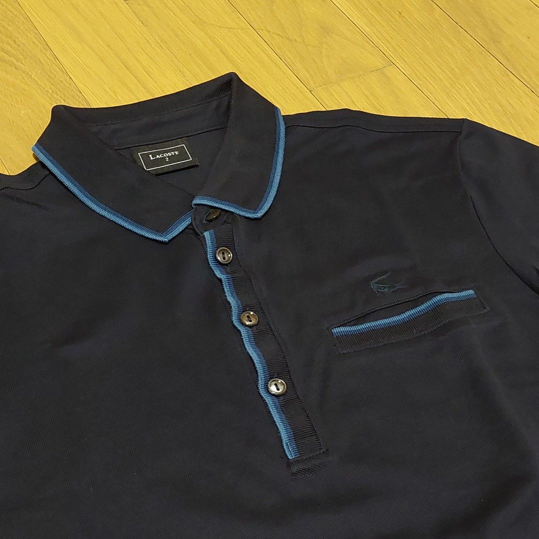Lacoste black on sale label