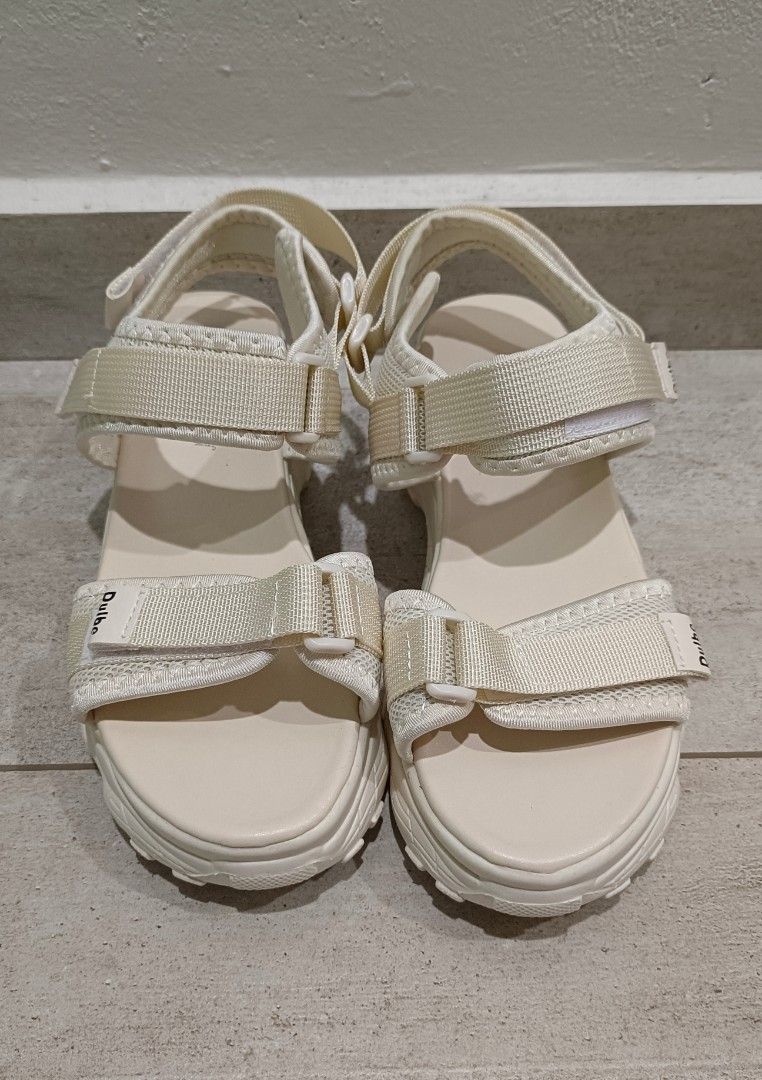 Uo ace cheap sport sandal