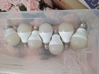 Light bulbs used