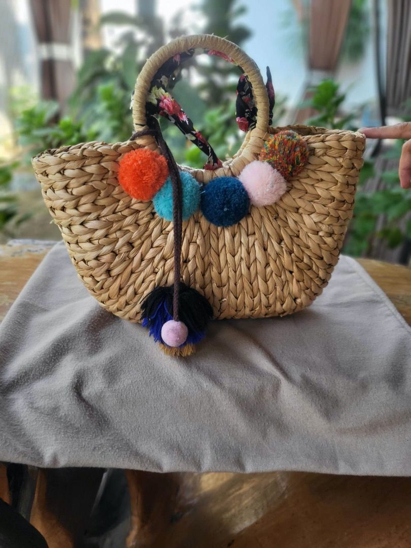 LOCAL HANDMADE NATIVE BAG