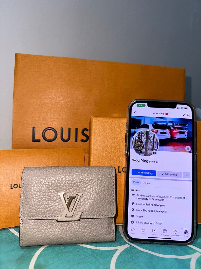 Louis Vuitton Capucines XS Wallet LV 細銀包, 名牌, 手袋及銀包- Carousell