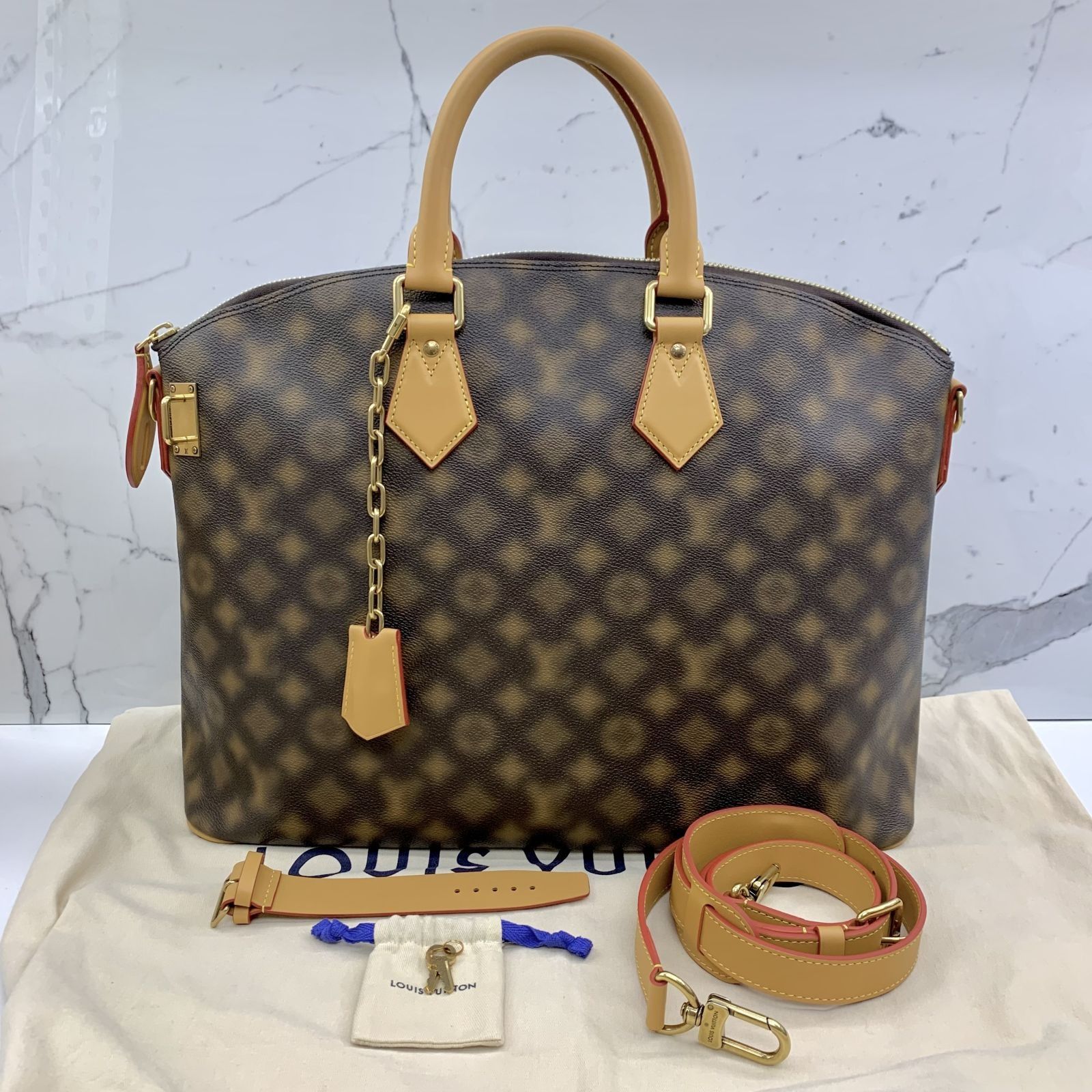 Louis vuitton sales purse lock