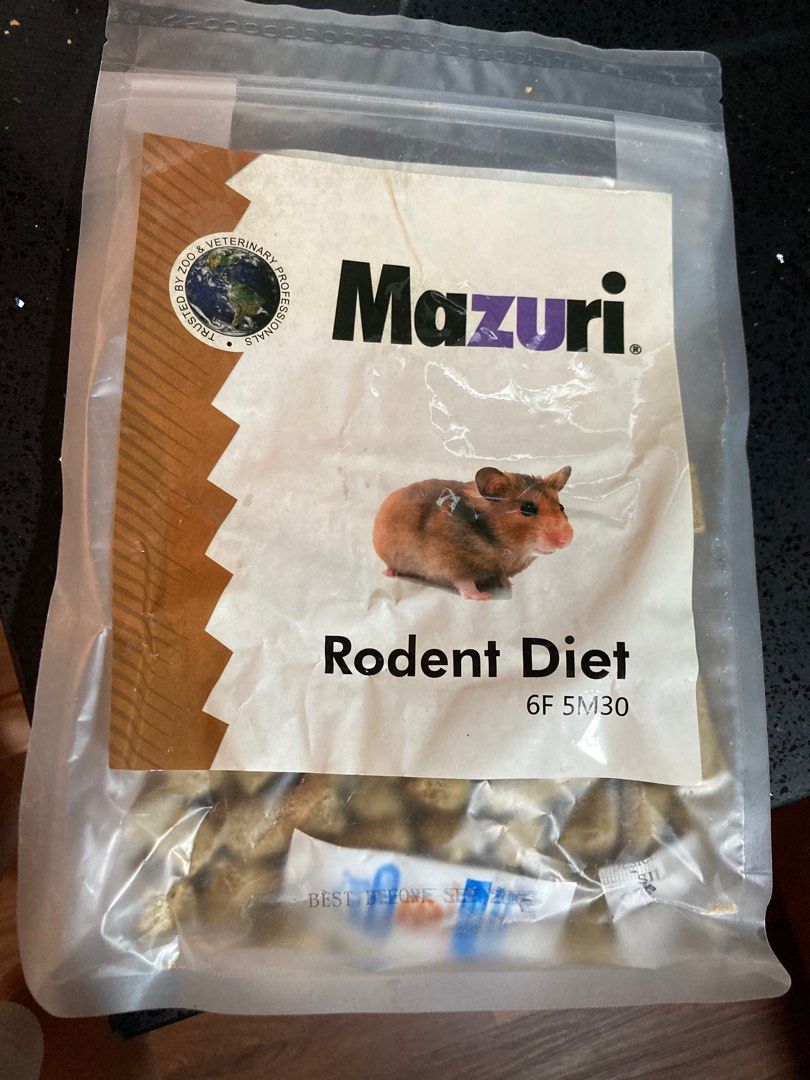 Mazuri 6F rat blocks 500g, Pet Supplies, Pet Food on Carousell