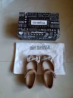 (Category: ) located in . Submitted by morphs_closet (Listing ID 1222882838, Image 1). Description: .