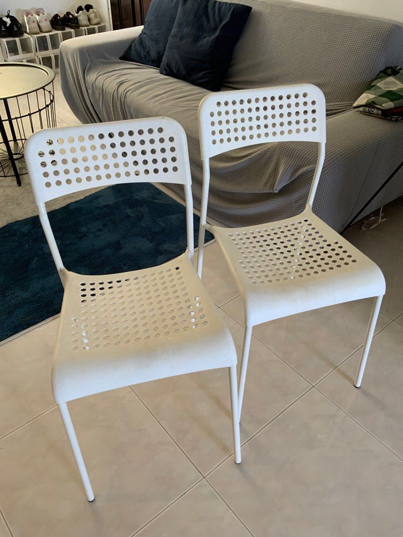 Minimalist Dining Table + 2 IKEA Chairs!, Furniture & Home Living, Furniture, Tables & Sets on