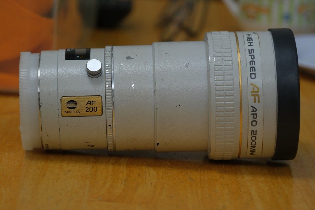 minolta 200mm f2 8