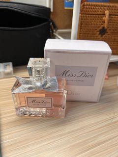 （分類：）位於 。 由 username54 提交（商品編號 1222890959，圖片 1）。簡介： 。